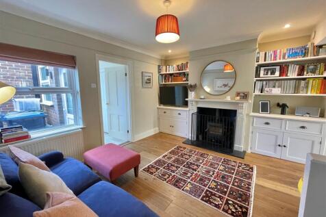 Clarence Road, Berkhamsted photo 3