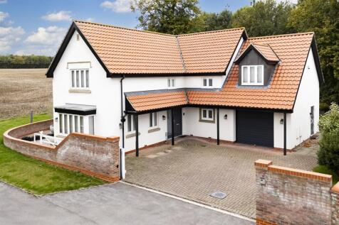 002 - 14 Manor Fields.jpg