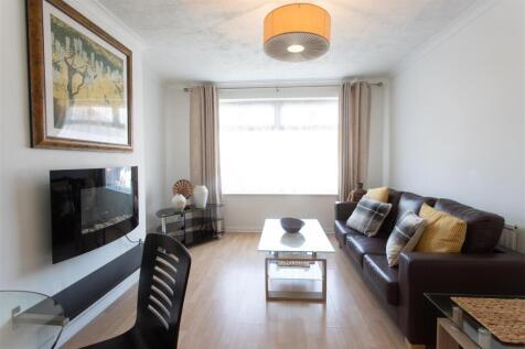 Lounge Dining Room