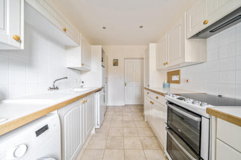 1346548-11-68c295...