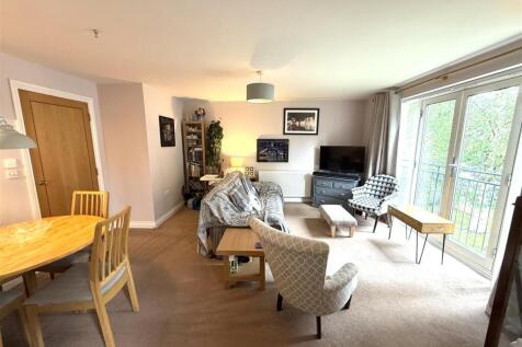 Gill Court 5.jpg