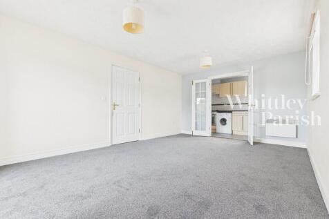 Ensign Way, Diss photo 3