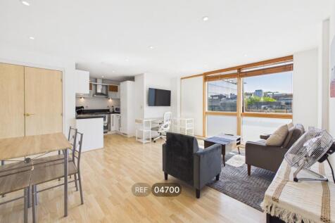 Kitchen/Living area
