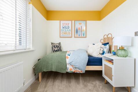 Ideal kids bedroom- typical Taylor Wimpey home