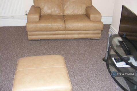 Shared Lounge With Tv