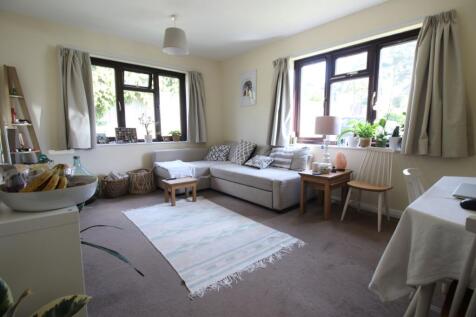 Lounge 1