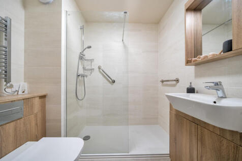 1321611-7-686e61e...