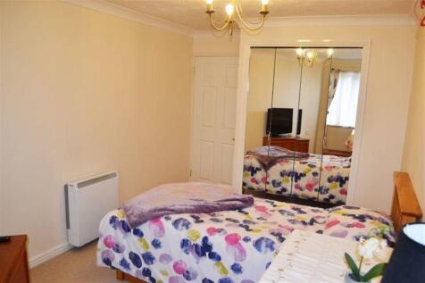 Bagshot Court