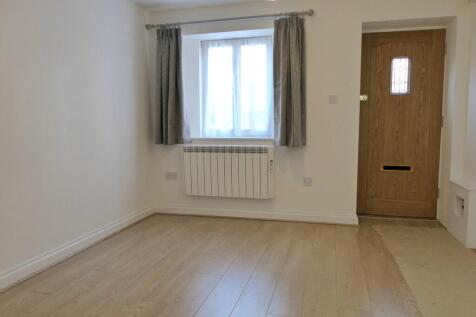 Halls Lane, Brackley photo 4