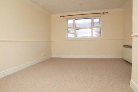 Excelsior Court, Irthlingborough photo 3