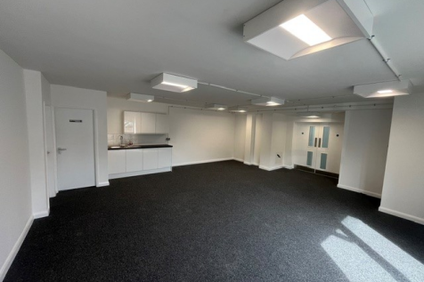 Distribution Warehouse to rent Image 3
