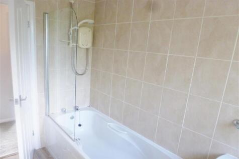 Alexandra Road, LS28 photo 5