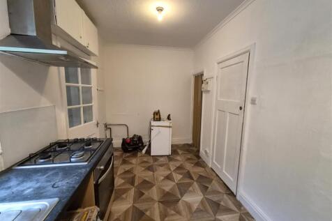 Lumb Lane, Droylsden, Manchester photo 5