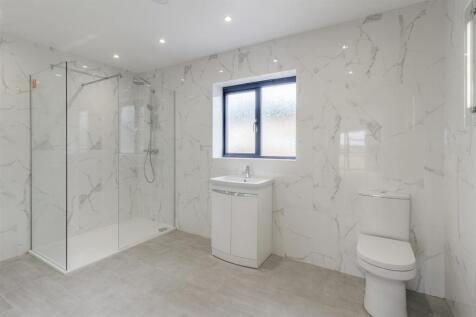 New House, Staverton En-suite