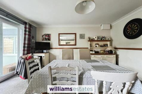 Open Plan Kitchen Diner