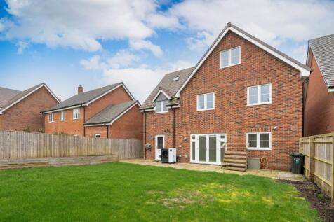 8 Field View Lane ext 2