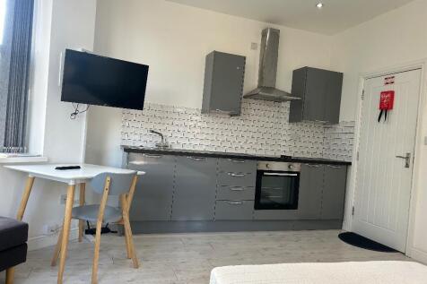 Holderness Road, Hull, East Riding Of Yorkshire, HU8 photo 3
