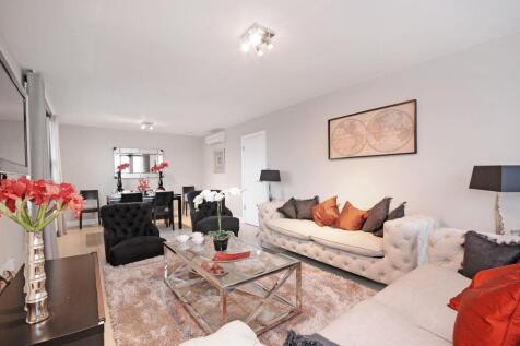 3 bedroom Apartment for rent
