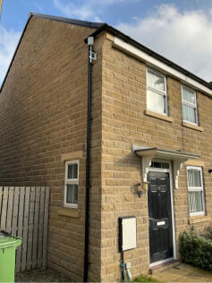 Garnetts Court, OTLEY LS21 1GD photo 2