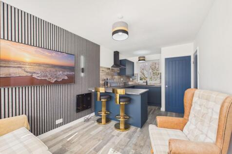 Lounge/Kitchen
