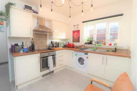 Kitchen .jpg