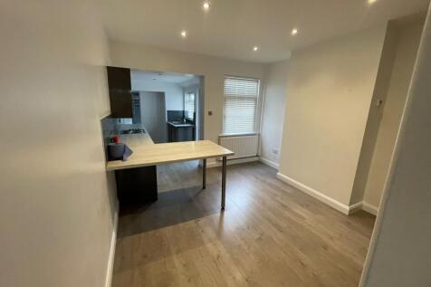 Wootton Street, Bedworth, Warwickshire, CV12 photo 3