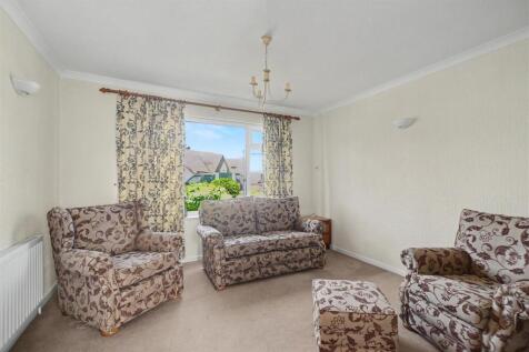 Lounge_1.jpeg
