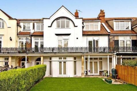 2 bed flat to rent Uphill Road North, Weston-Supe