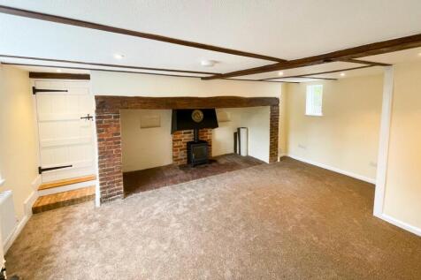 Pluckley Road, Bethersden, Ashford TN26 3DD photo 3