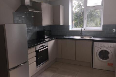 2 Bedroom Flat in LN1 1HR