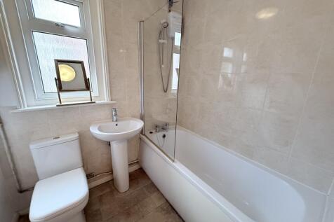 Earls Road,  photo 3