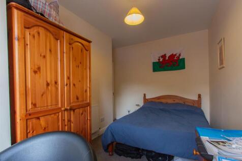 George Court 8-12.jpg