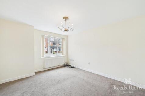 Deans Court, Pontefract, West Yorkshire, WF8 photo 4