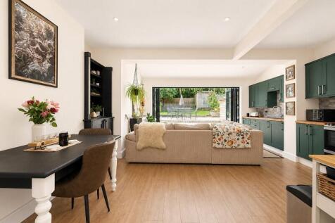 Kitchen/Diner/Family Room