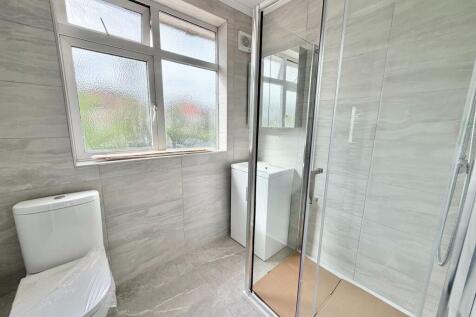 Lynton Avenue, Colindale, NW9 photo 5