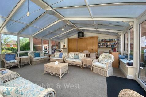 Residents Conservatory