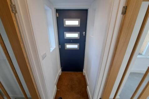 Beech Road, Benfleet, Essex, SS7 photo 3
