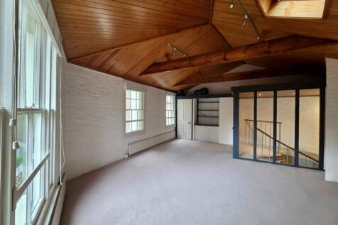 Top floor 2.jpg