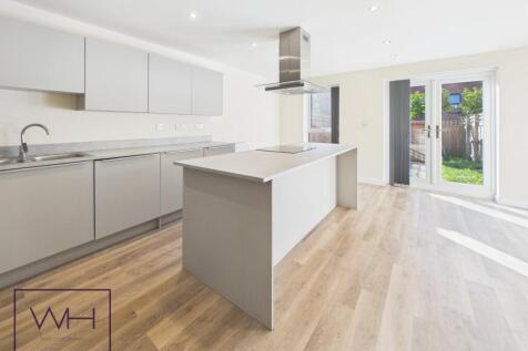 Dove Mews, Lakeside, Doncaster photo 4