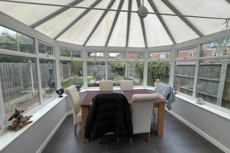Marlow Drive, Branston, DE14 photo 4