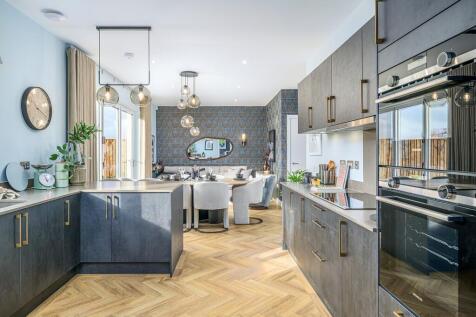 belwood oaks, penicuik