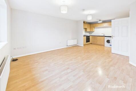 Redshank Court, Thatcham, Berkshire, RG19 photo 2