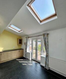 Kitchen Diner/Family Room