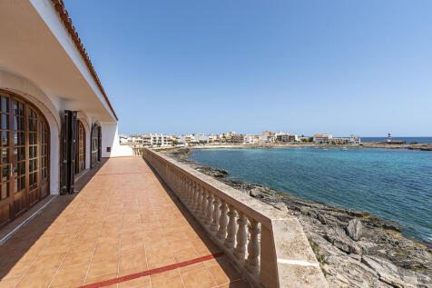 Large sea view house in Colonia de Sant Jordi
