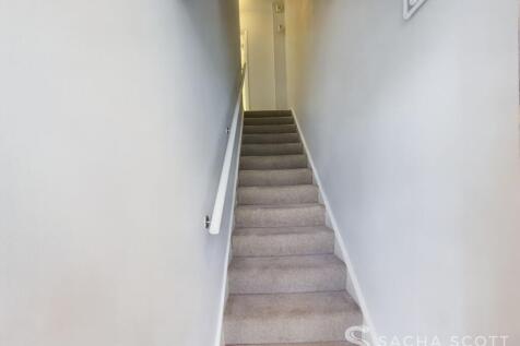 Entrance &amp; Stairs