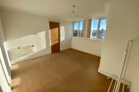 Craneswater Avenue, Southsea photo 4