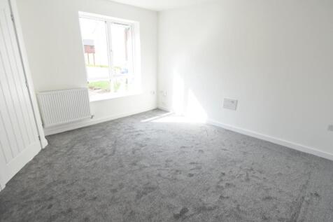 Pine Close, Bury photo 3
