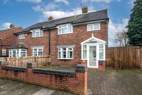 Wednesbury, WS10 - property photo