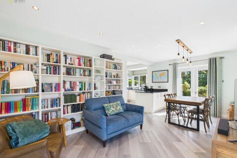 CAM03830G0-PR0206...