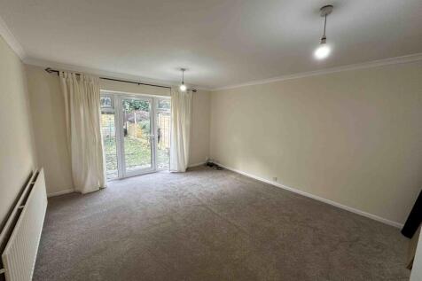 Thornhurst Avenue, Quinton photo 4